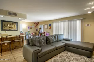 Photo #2: 6249462 Listing 