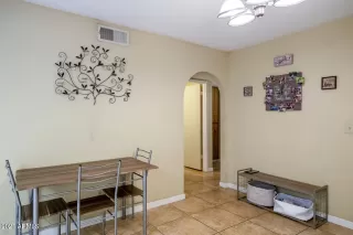 Photo #6: 6249462 Listing 