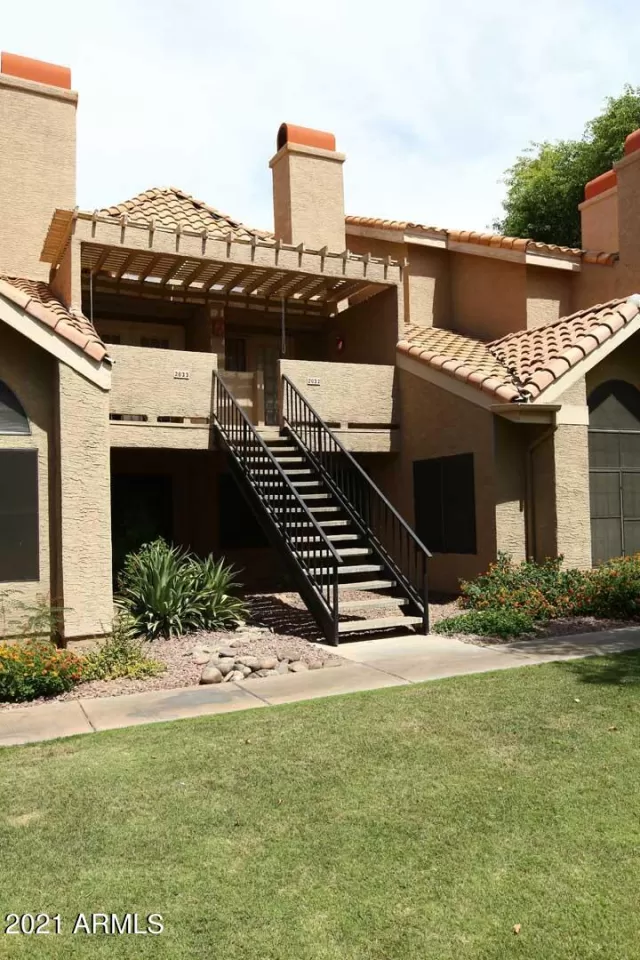 MLS: 6249614 Condo For Sale