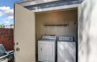 Photo #4: 6249964 Listing