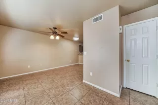 Photo #5: 6249964 Listing