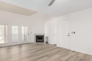 Photo #2: 6250011 Listing 