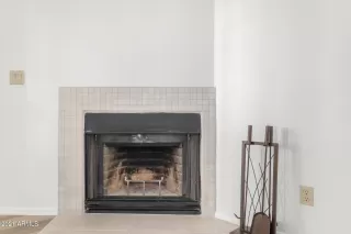 Photo #5: 6250011 Listing 