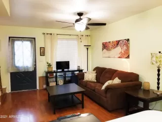 Photo #4: 6250276 Listing