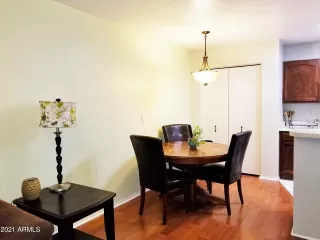 Photo #6: 6250276 Listing