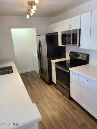 Photo #5: 6250327 Listing 