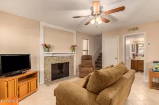 Photo #4: 6250350 Listing