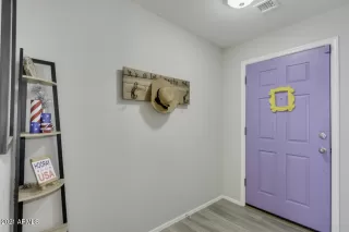 Photo #4: 6250413 Listing