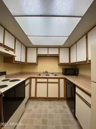 Photo #4: 6250429 Listing 