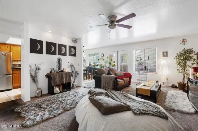 MLS: 6250689 Condo For Sale