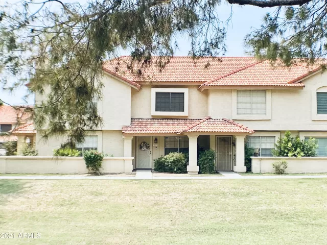 MLS: 6250781 Condo For Sale