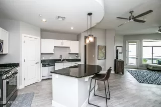 Photo #1: 6250834 Listing 