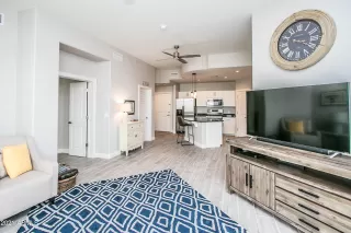 Photo #5: 6250834 Listing 