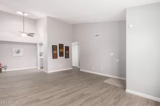 Photo #3: 6250854 Listing