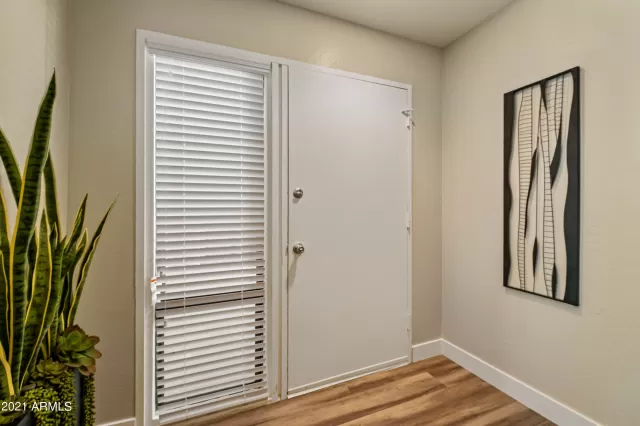 MLS: 6250857 Condo For Sale