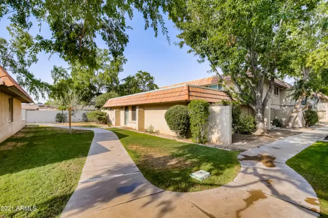 MLS: 6251081 Condo For Sale