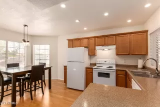 Photo #6: 6251265 Listing