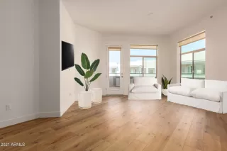 Photo #4: 6251269 Listing 