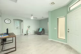 Photo #4: 6251745 Listing