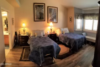 Photo #4: 6251779 Listing