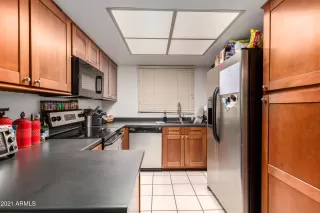 Photo #5: 6252145 Listing