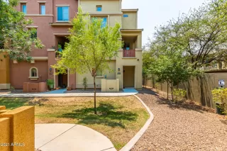 Photo #1: 6252149 Listing