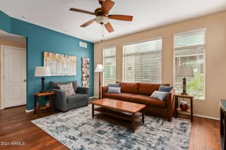 Photo #3: 6252149 Listing