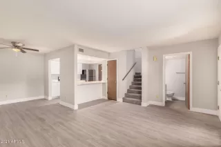 Photo #3: 6252163 Listing