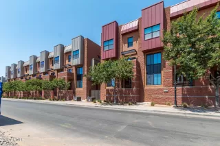 Photo #3: 6252257 Listing