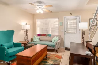 Photo #2: 6252328 Listing 