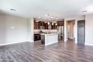 Photo #4: 6252364 Listing 