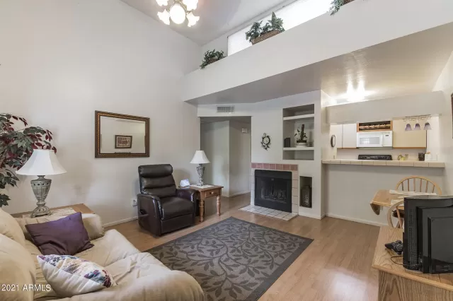 MLS: 6252459 Condo For Sale