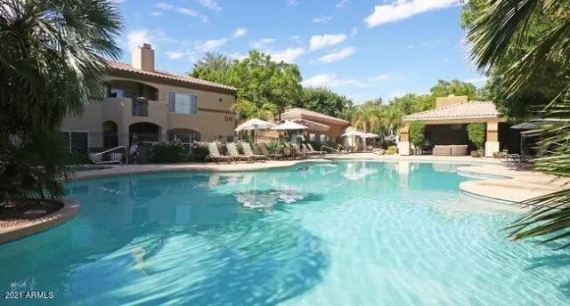 MLS: 6252544 Condo For Sale