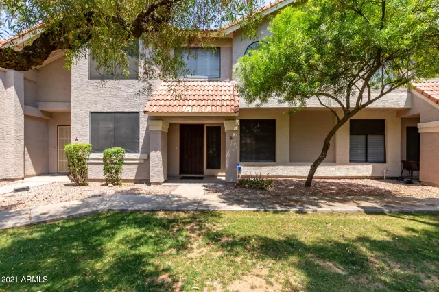 MLS: 6252589 Condo For Sale