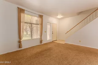 Photo #2: 6252589 Listing