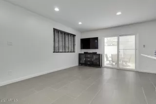 Photo #3: 6252660 Listing