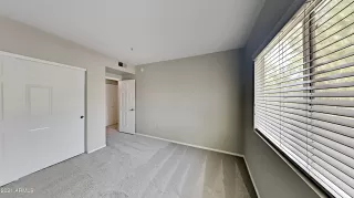 Photo #5: 6252702 Listing