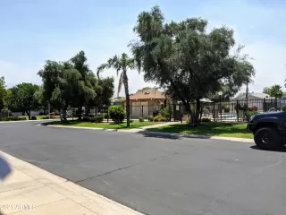 Photo #5: 6252866 Listing