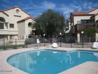 Photo #3: 6252877 Listing