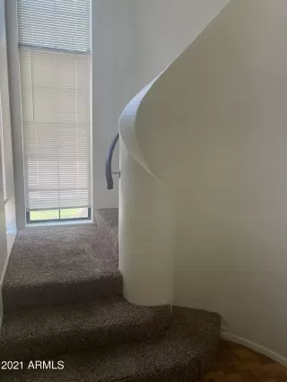 Photo #4: 6252877 Listing