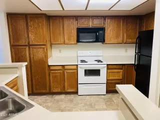 Photo #6: 6252953 Listing