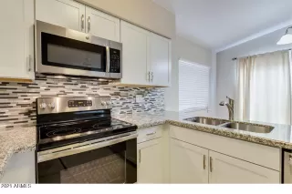 Photo #4: 6253077 Listing 