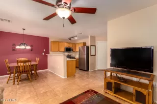 Photo #6: 6253975 Listing 