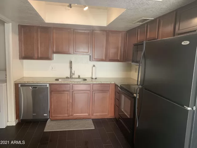 MLS: 6253993 Condo For Sale