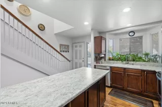 Photo #3: 6254002 Listing 