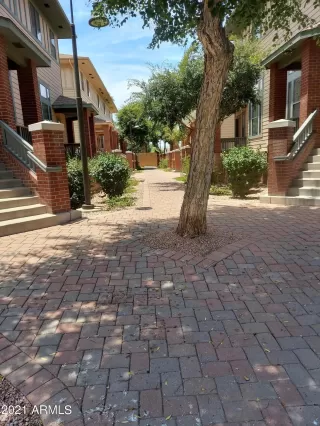 Photo #2: 6254259 Listing