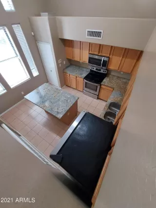 Photo #5: 6254259 Listing