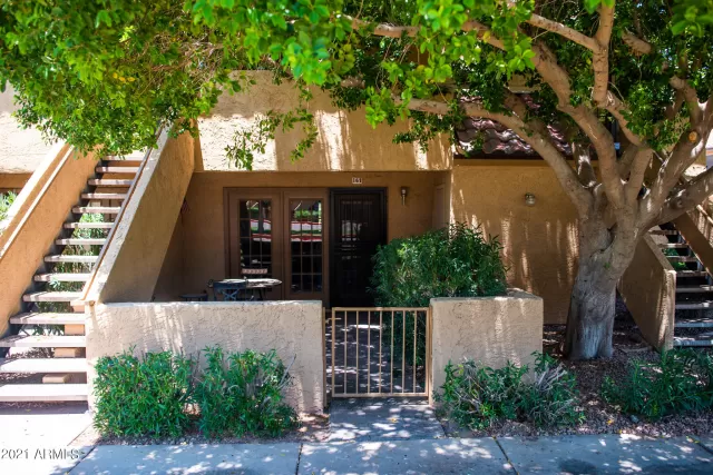 MLS: 6254416 Condo For Sale