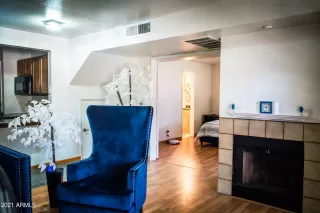 Photo #3: 6254416 Listing