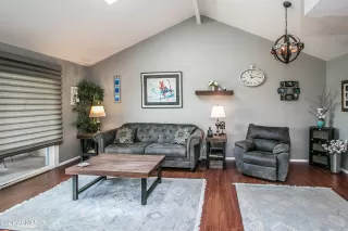 Photo #2: 6254610 Listing